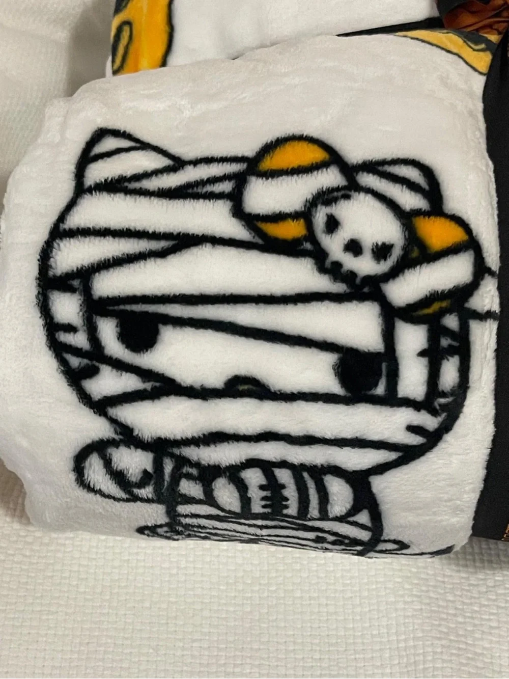 Halloween Hello Kitty Trick or Treat Blanket - Halloween Hello Kitty Blanket